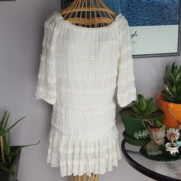 Candie's Dresses & Skirts - Candie's Small Off White 3/4 Sleeve Mini Lace Dress